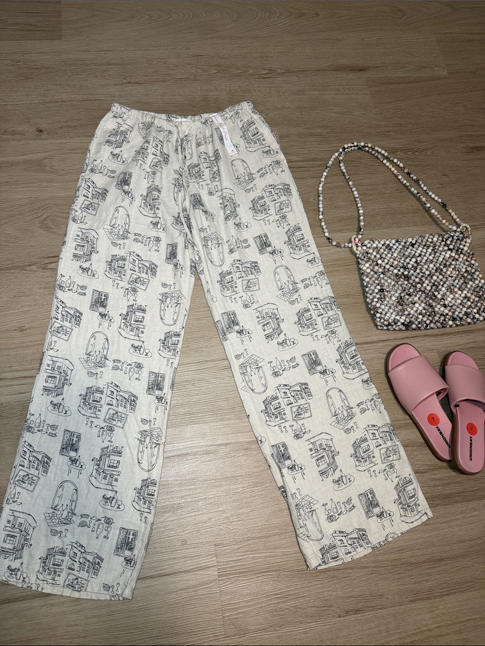 Cafe Sketch Print Linen Pants